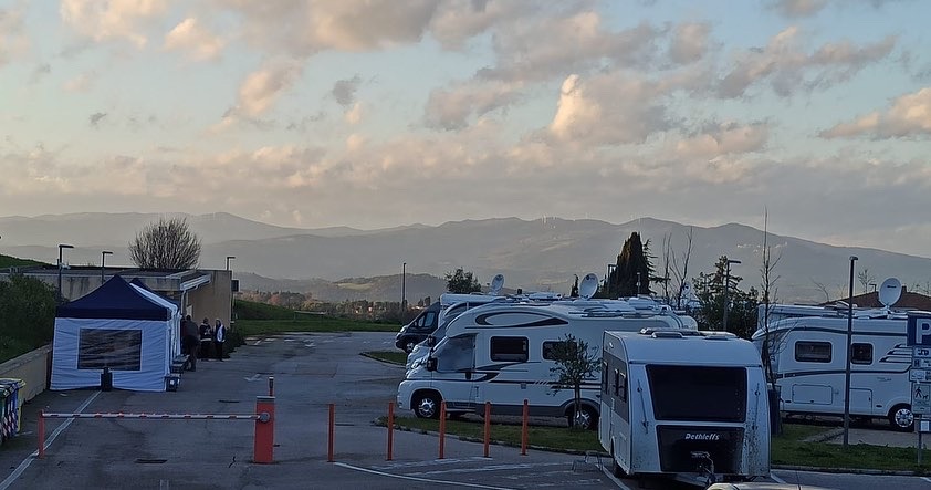 0D59B9A0-B6F8-4EE8-829F-4178692A02E4